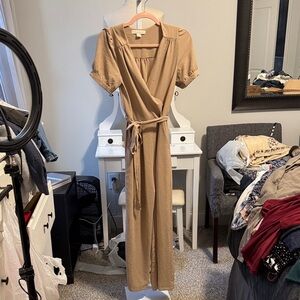 Monteau Beige Short Sleeve jumpsuit